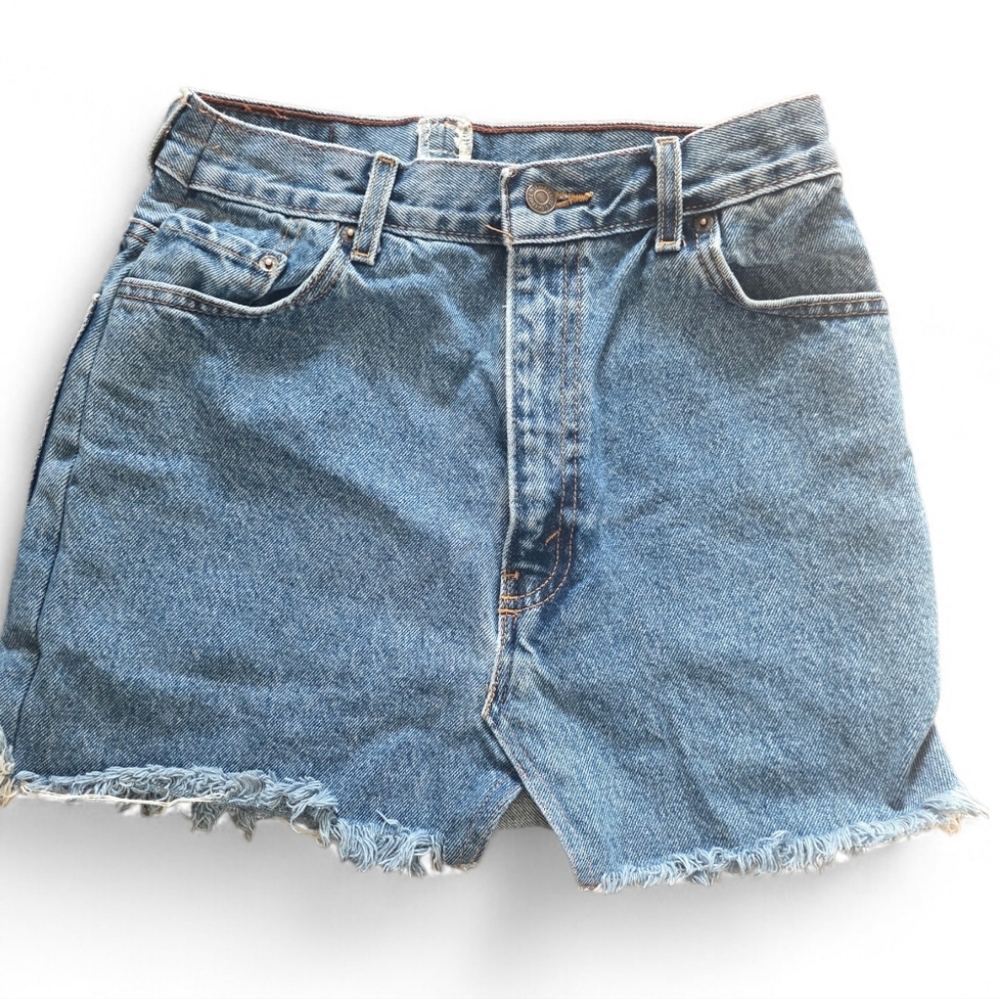 Denim Frayed Hem Skirt
